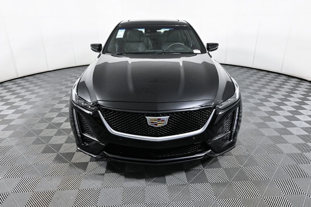 2024 Cadillac CT5 Sport photo 2