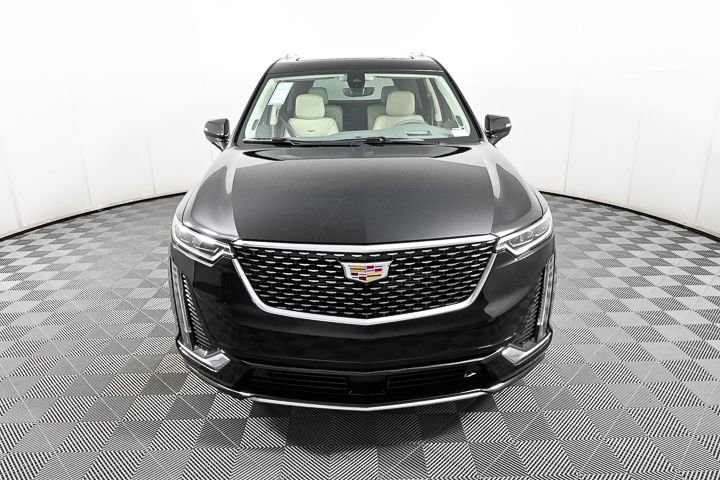 2025 Cadillac XT6 Premium Luxury photo 2