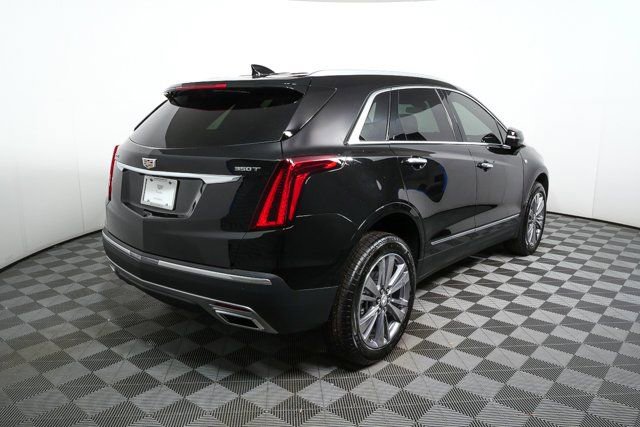2025 Cadillac XT5 Premium Luxury photo 2