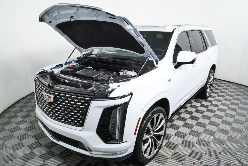 New 2026 CADILLAC Escalade Luxury SUV