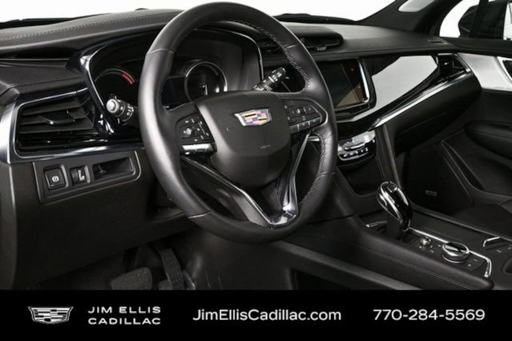 Used 2025 CADILLAC XT6 Premium Luxury SUV