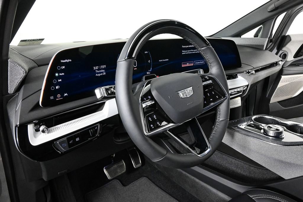 2025 Cadillac Optiq Sport photo 3
