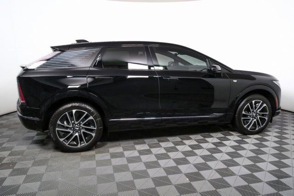 New 2026 CADILLAC OPTIQ Premium Sport SUV