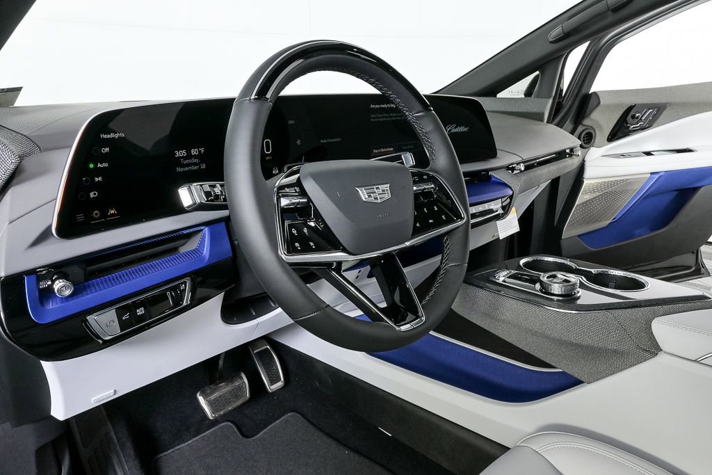 2026 Cadillac Optiq Sport photo 4