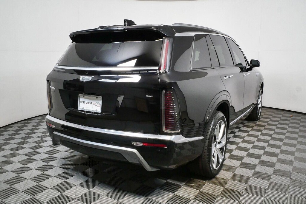 New 2027 CADILLAC VISTIQ Luxury SUV