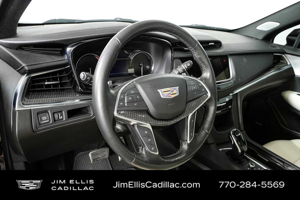 Used 2023 CADILLAC XT5 AWD Sport