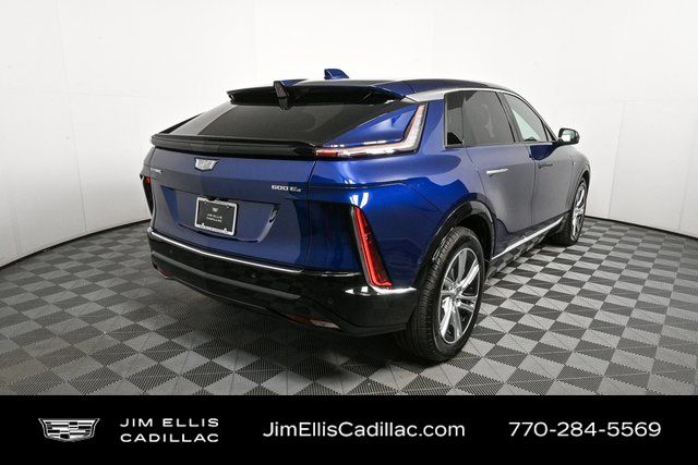 2024 Cadillac Lyriq Tech photo 3