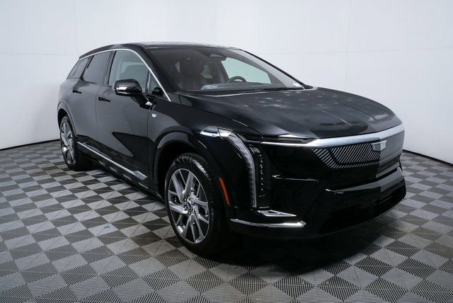 2026 Cadillac OPTIQ Luxury's photo
