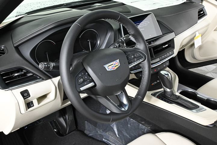 2025 Cadillac CT4 Premium Luxury photo 4