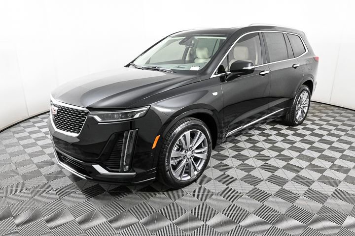 2025 Cadillac XT6 Premium Luxury photo 3