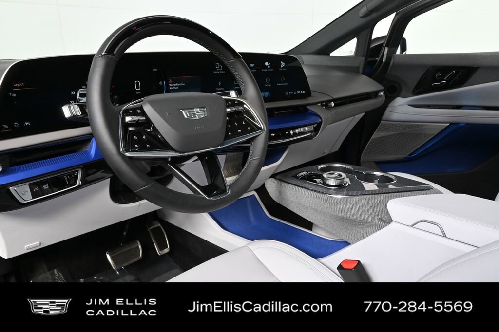 Used 2025 Cadillac OPTIQ Luxury 1 SUV