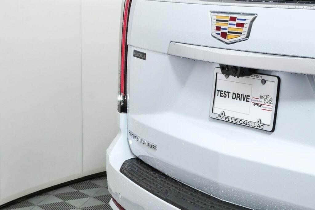 New 2026 CADILLAC Escalade Luxury SUV