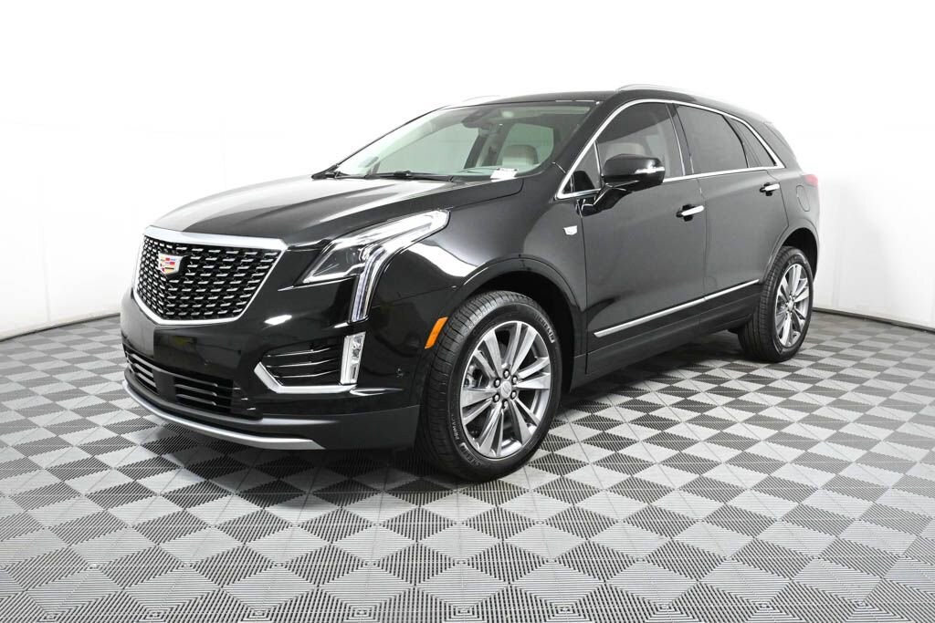 2024 Cadillac XT5 Premium Luxury photo 3