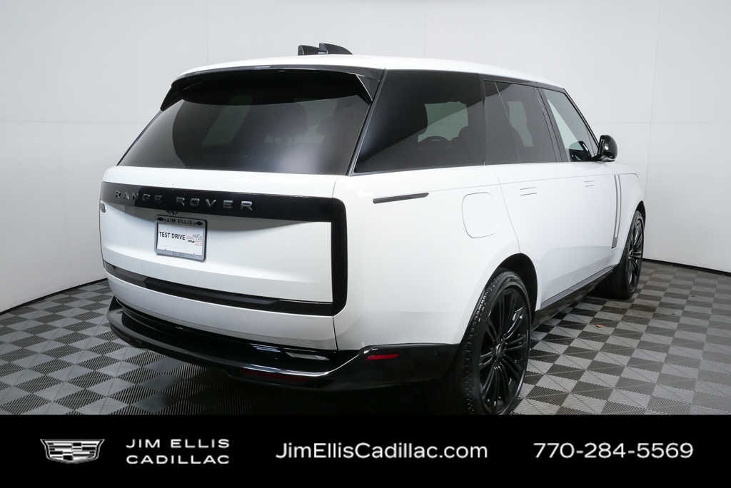 Used 2024 Land Rover Range Rover SE P400 SWB