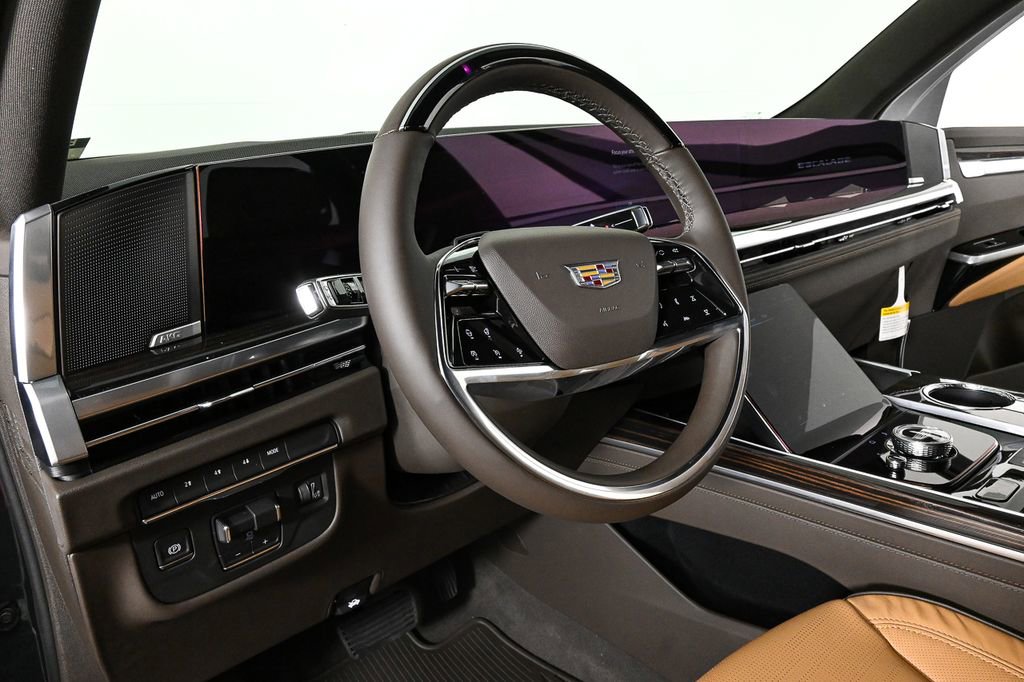 2025 Cadillac Escalade Premium Luxury photo 4