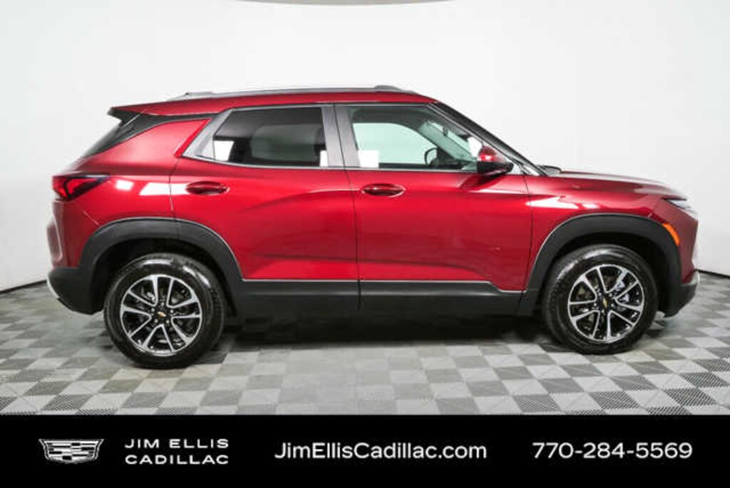 Used 2025 Chevrolet Trailblazer LT SUV