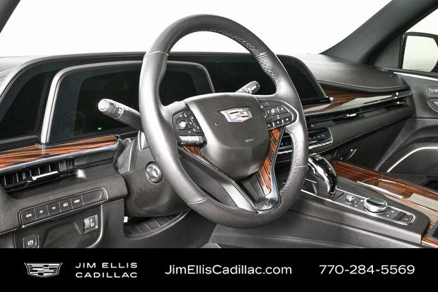 2021 Cadillac Escalade Premium Luxury photo 3