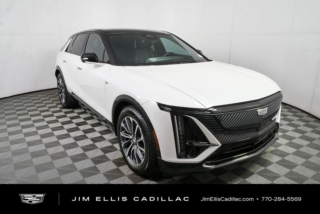 Used 2024 CADILLAC Lyriq Luxury SUV