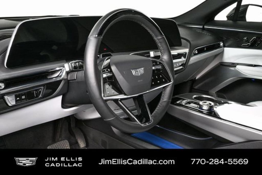 Certified 2024 CADILLAC Lyriq Luxury 3 SUV