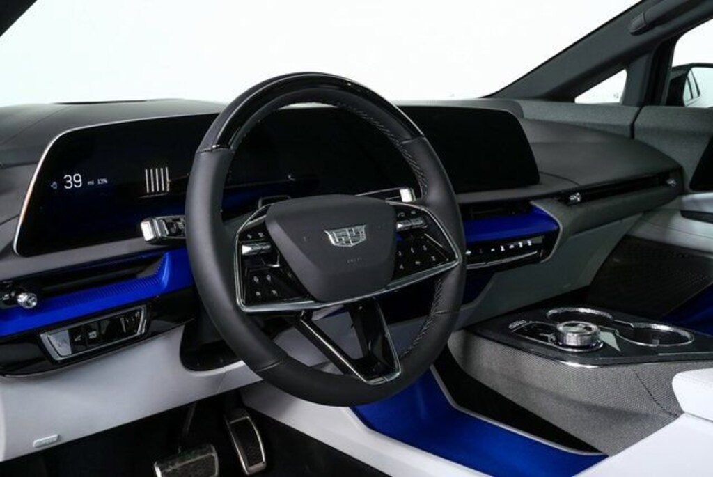 New 2026 CADILLAC OPTIQ Premium Sport SUV