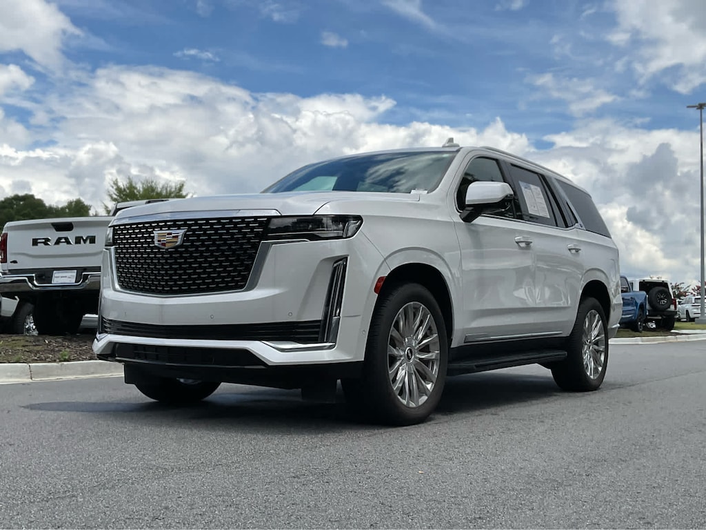 Used 2023 Cadillac Escalade 4WD Premium Luxury