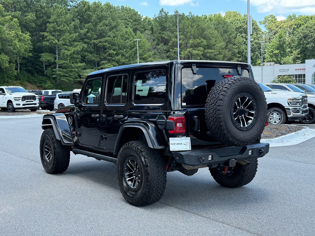 Used 2024 Jeep Wrangler Rubicon X 4x4