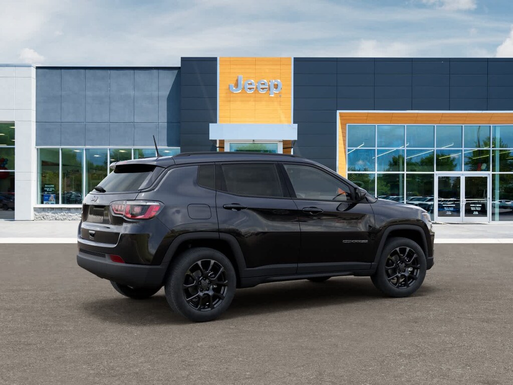 New 2026 Jeep Compass Latitude SUV