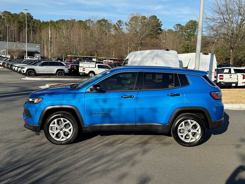 New 2025 Jeep Compass Sport SUV