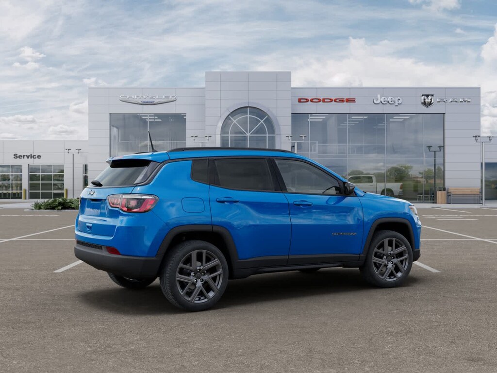 New 2026 Jeep Compass Latitude SUV