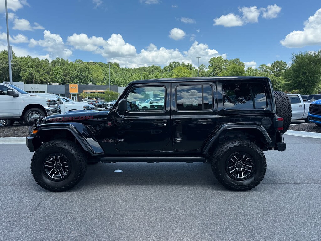 Used 2024 Jeep Wrangler Rubicon X 4x4