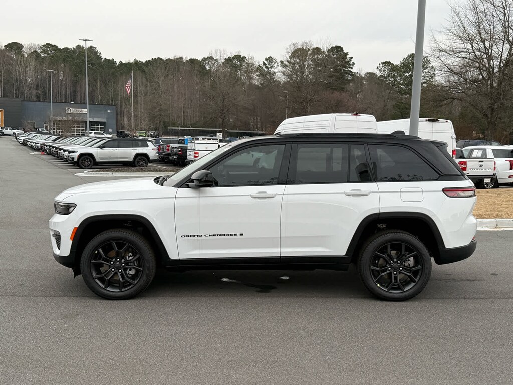 New 2025 Jeep Grand Cherokee Limited SUV