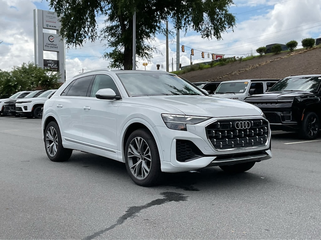 Used 2025 Audi Q8 Premium Plus 55 TFSI quattro