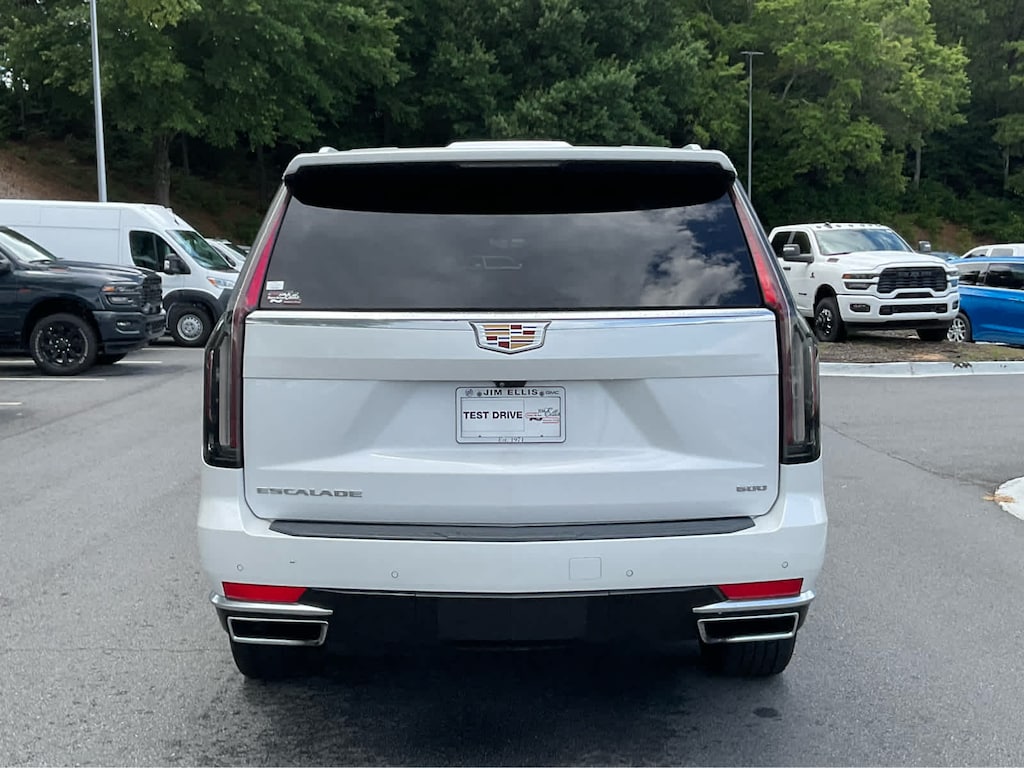 Used 2023 Cadillac Escalade 4WD Premium Luxury