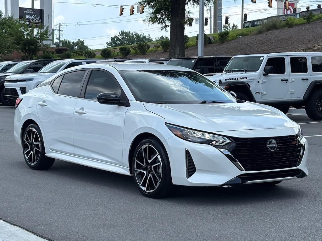 Used 2025 Nissan Sentra SR CVT