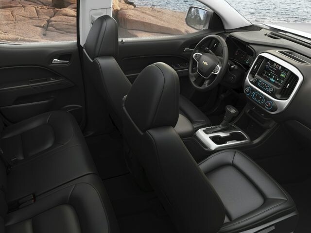 2016 colorado interior.jpg