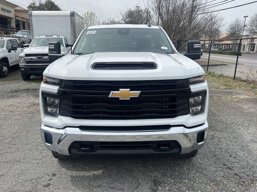 2024 Chevrolet Silverado 2500HD Work Truck photo 2