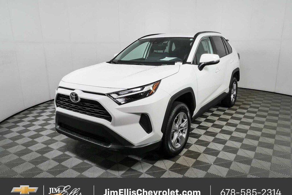 Used 2025 Toyota RAV4 XLE