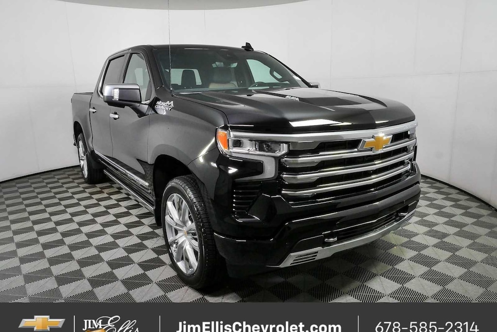 New 2026 Chevrolet Silverado 1500 High Country Truck Crew Cab