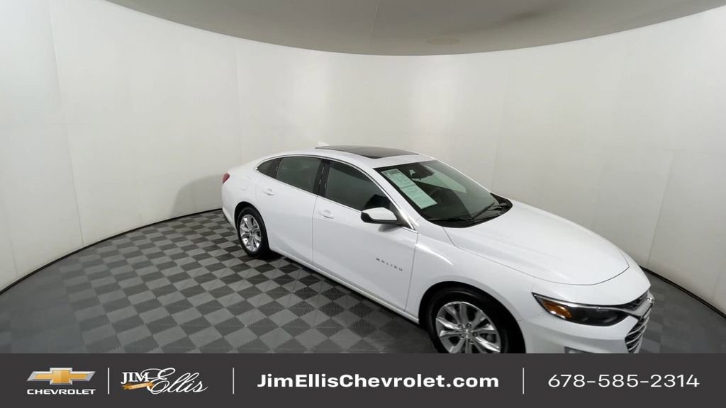 2024 Chevrolet Malibu 1LT photo 2