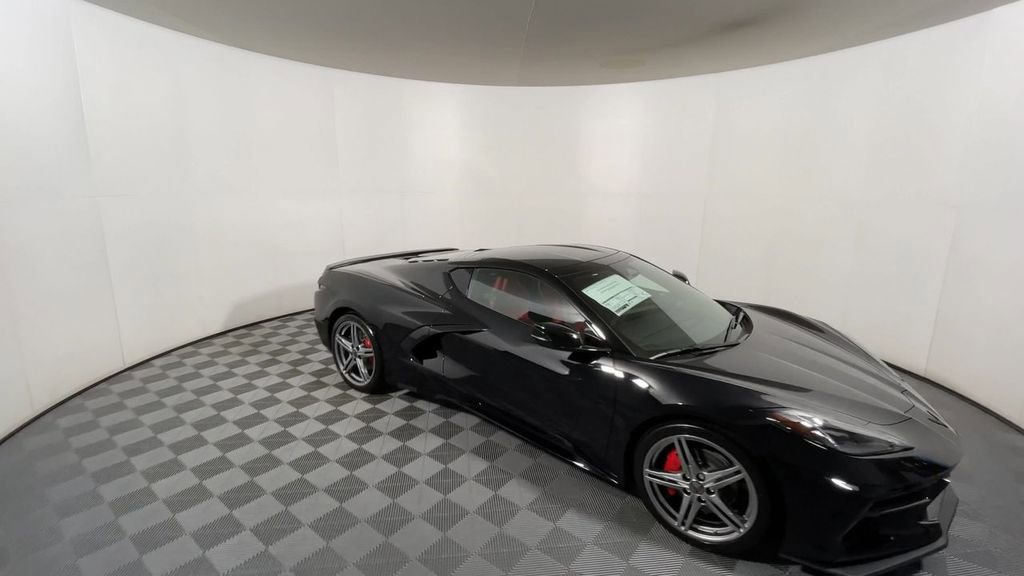 2026 Chevrolet Corvette Stingray 1LT photo 2