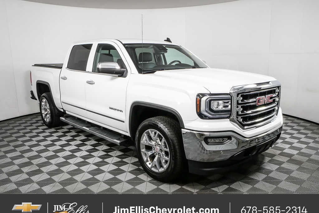 Used 2017 GMC Sierra 1500 SLT 2WD Crew Cab 143.5 2WD Crew Cab 143.5