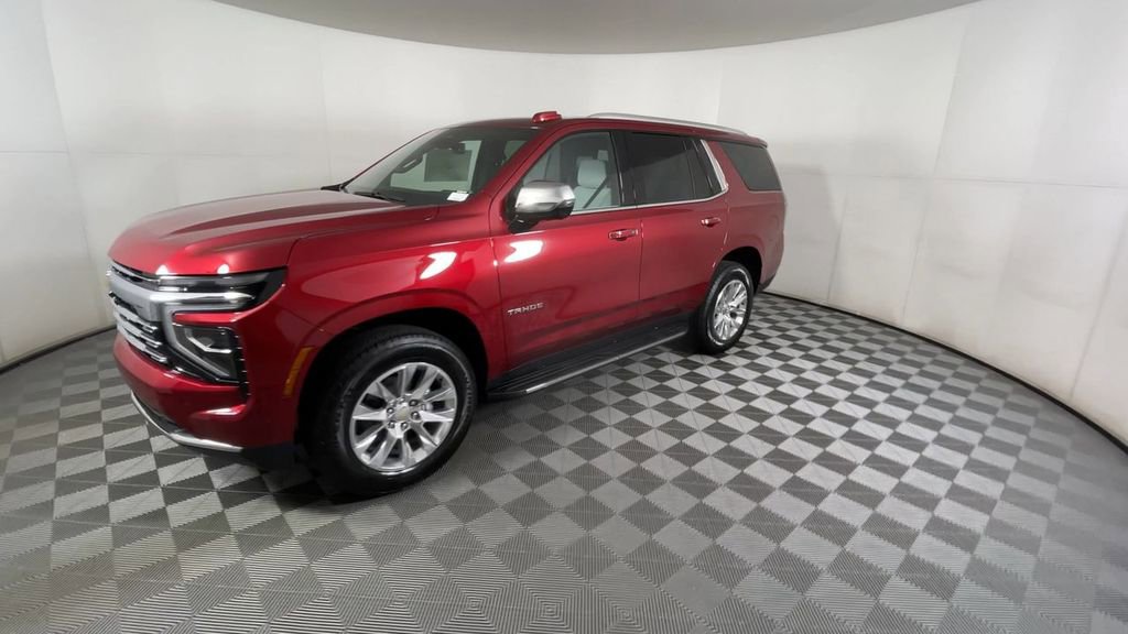 2025 Chevrolet Tahoe Premier photo 4
