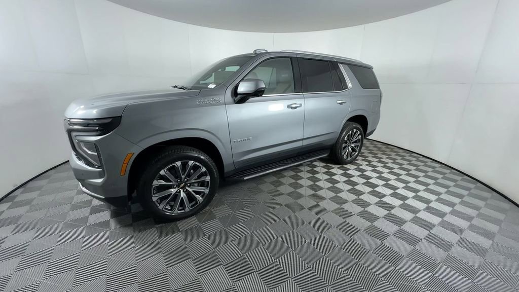 2026 Chevrolet Tahoe High Country photo 4