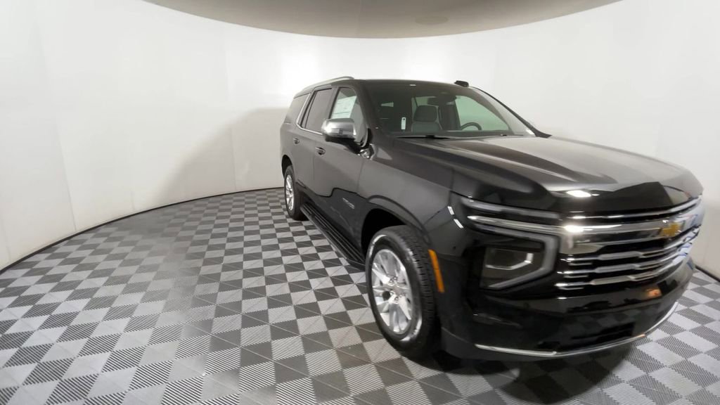2025 Chevrolet Tahoe Premier photo 3