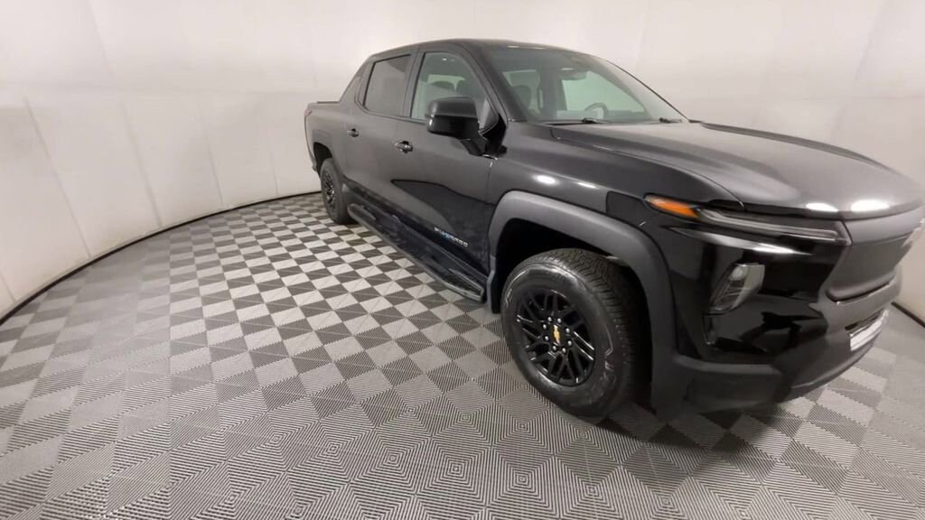 New 2024 Chevrolet Silverado EV Work Truck w/3WT Truck Crew Cab