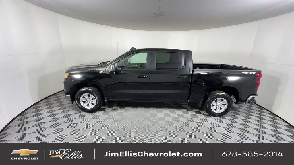 Used 2025 Chevrolet Silverado 1500 LT 4WD Crew Cab 147 LT w/1LT