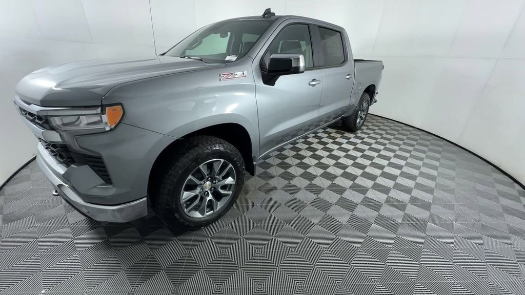 New 2026 Chevrolet Silverado 1500 LT w/1LT Truck Crew Cab