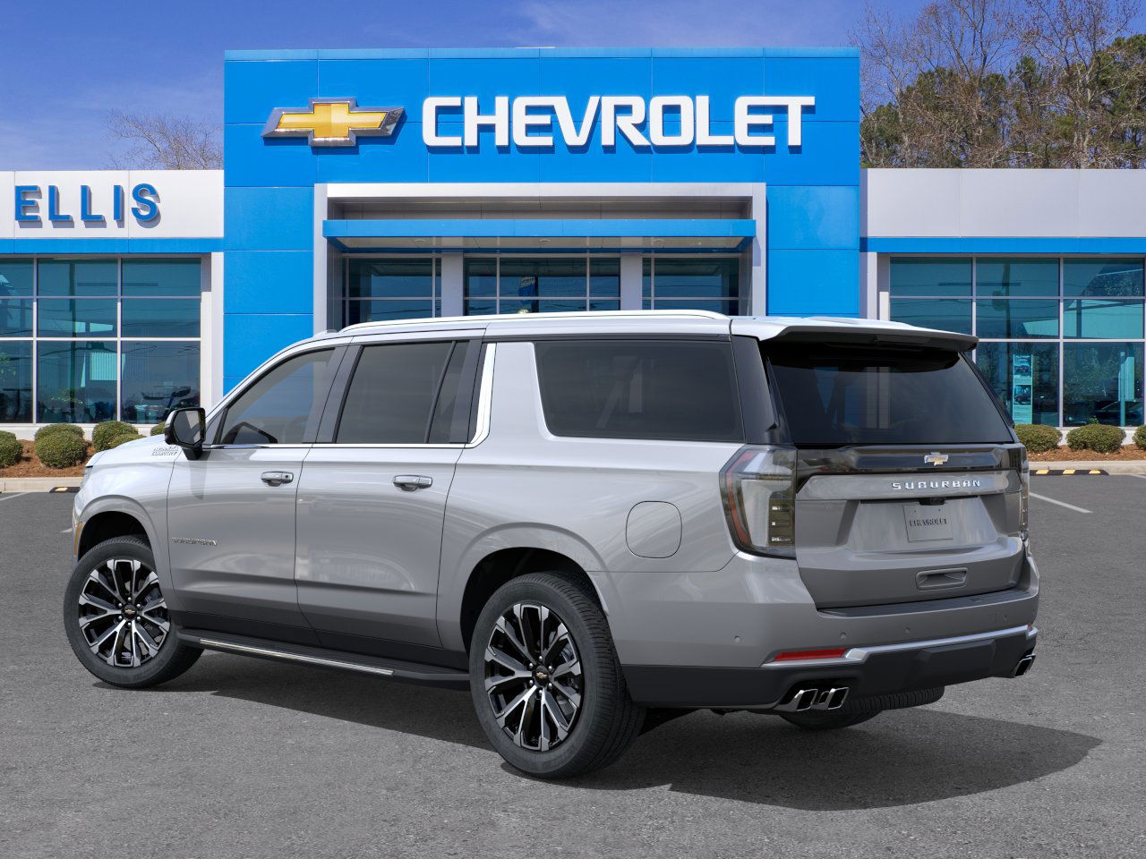 2025 Chevrolet Suburban High Country photo 3