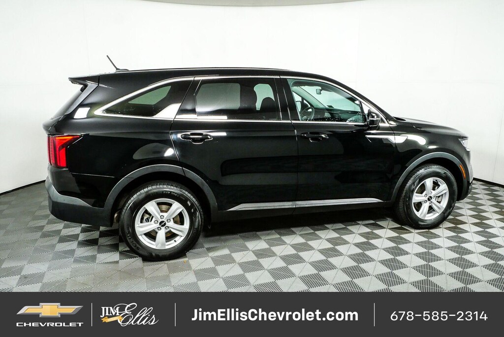 Used 2022 Kia Sorento LX SUV