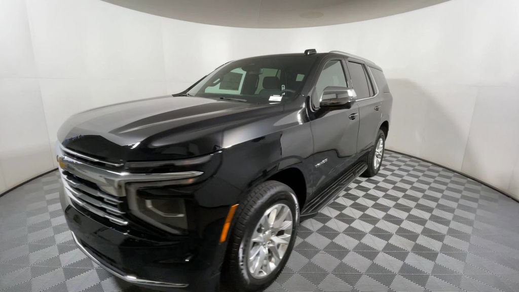 2025 Chevrolet Tahoe Premier photo 4